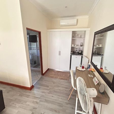 Mirihof Retreat And Olive Estate Hotel Montagu Luaran gambar